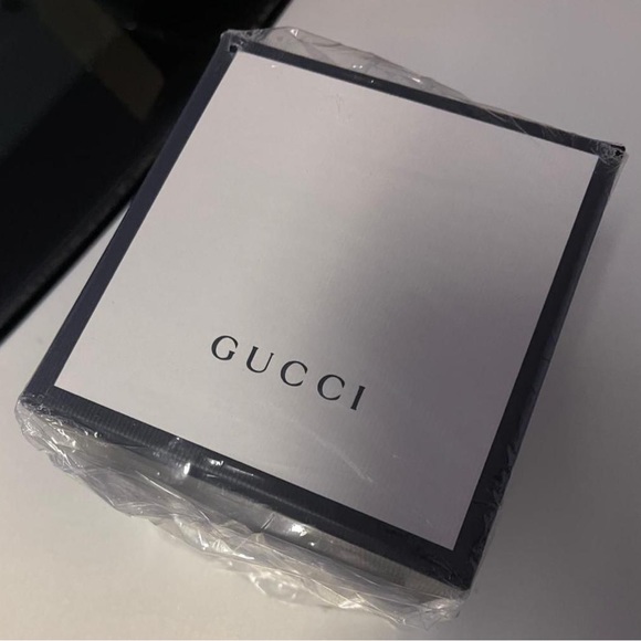 GUCCI Watch - Picture 6 of 7